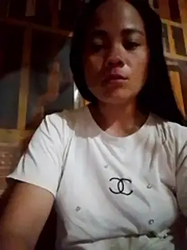 molly-xx online show from 06-17-26, 05:25