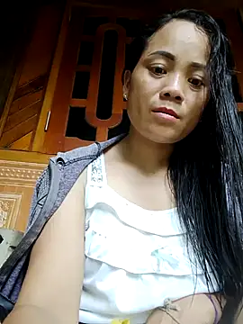 molly-xx online show from 06-22-26, 03:47