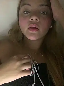 Snapshot of ayla0881 chatting on 02-22-26, 01:09 ayla0881 online show from 02-22-26, 01:09