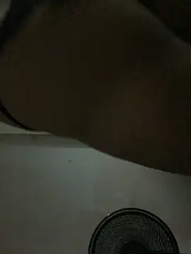 Snapshot of ayla0881 chatting on 03-16-26, 05:44 ayla0881 online show from 03-16-26, 05:44