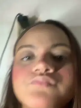 Snapshot of ayla0881 chatting on 04-13-26, 09:53 ayla0881 online show from 04-13-26, 09:53