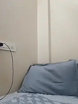 notanerd22 online show from 04-15-26, 06:20