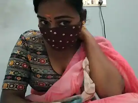 Snapshot of Rathi-priyaa chatting on 03-04-26, 05:13 Rathi-priyaa online show from 03-04-26, 05:13