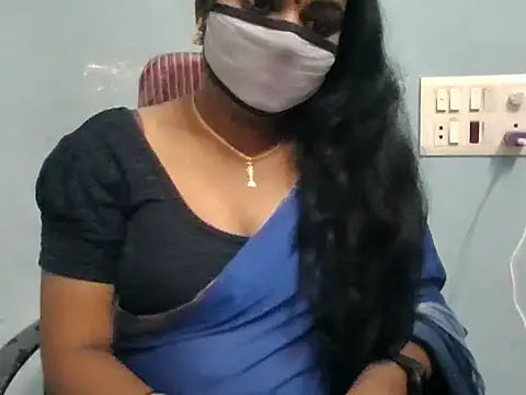 Snapshot of Rathi-priyaa chatting on 03-21-26, 08:30 Rathi-priyaa online show from 03-21-26, 08:30