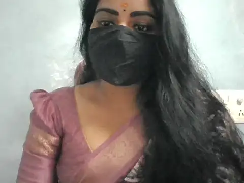 Snapshot of Rathi-priyaa chatting on 04-16-26, 04:46 Rathi-priyaa online show from 04-16-26, 04:46