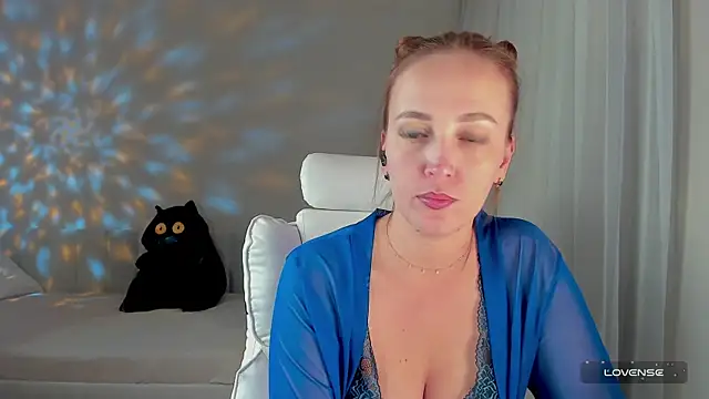 she wolf online show from 04-29-26, 02:21