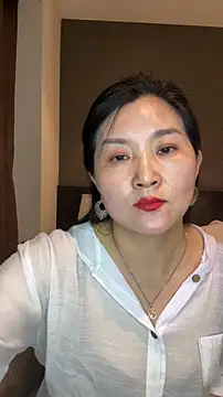 jiejie8888 online show from 02-11-26, 10:09