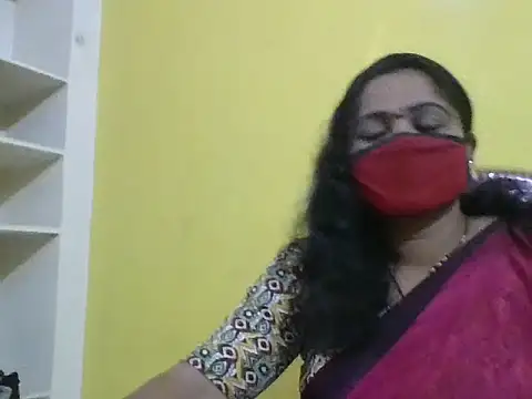 anu-reddyy online show from 03-25-26, 04:40