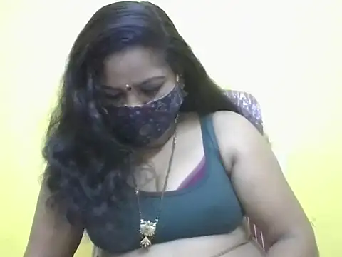 anu-reddyy online show from 05-02-26, 04:17