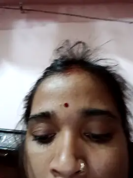 Snapshot of Deepjakolirr chatting on 04-16-26, 09:39 Deepjakolirr online show from 04-16-26, 09:39