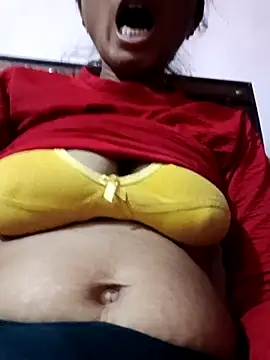 Snapshot of Deepjakolirr chatting on 04-17-26, 10:02 Deepjakolirr online show from 04-17-26, 10:02