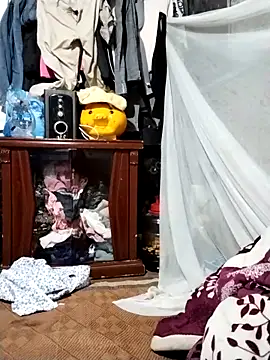 cute-shine online show from 03-21-26, 04:39