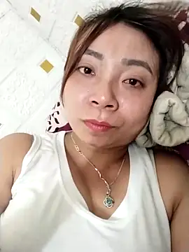cute-shine online show from 05-06-26, 12:32