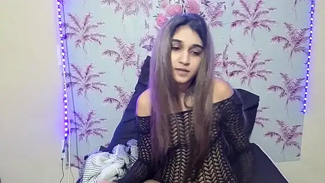 Snapshot of Amber_Rose06 chatting on 06-24-26, 04:55 Amber Rose06 online show from 06-24-26, 04:55