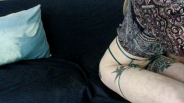 Snapshot of Sexwestworld chatting on 03-15-26, 02:56 Sexwestworld online show from 03-15-26, 02:56