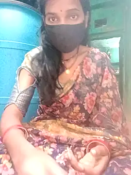 Snapshot of Desi_Couple_P chatting on 06-15-26, 12:40 Desi Couple P online show from 06-15-26, 12:40