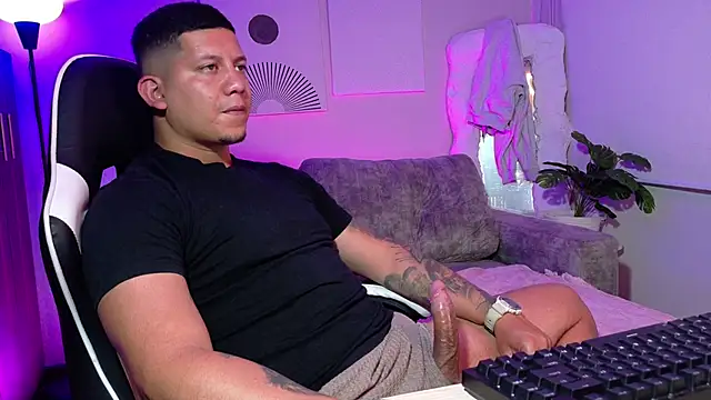  robertobaggioo online show from 05-16-26, 06:21