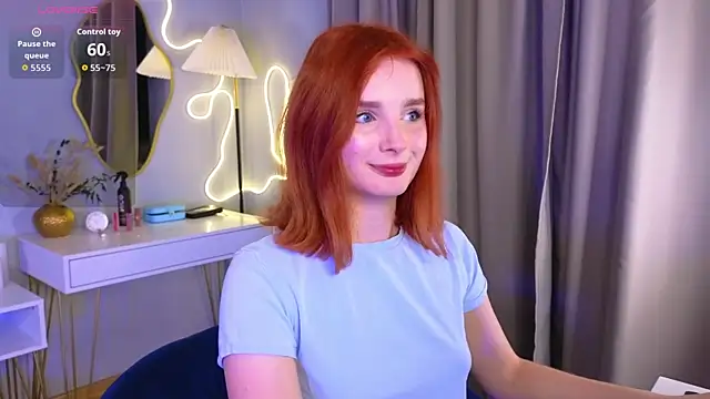 Snapshot of Vixaria chatting on 03-19-26, 03:05 Vixaria online show from 03-19-26, 03:05