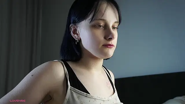 Snapshot of KirstinMcgeady chatting on 06-30-26, 12:28 KirstinMcgeady online show from 06-30-26, 12:28