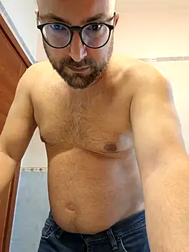 Snapshot of cetriolino chatting on 05-16-26, 09:17 cetriolino online show from 05-16-26, 09:17