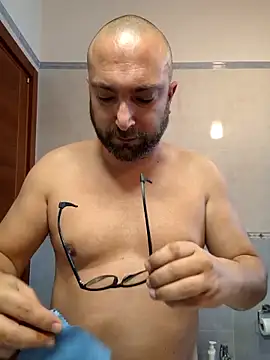 Snapshot of cetriolino chatting on 05-27-26, 05:15 cetriolino online show from 05-27-26, 05:15