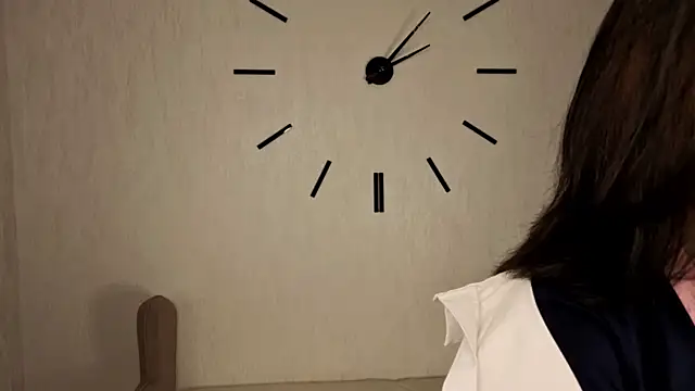 BeatrisRosel online show from 03-24-26, 06:13