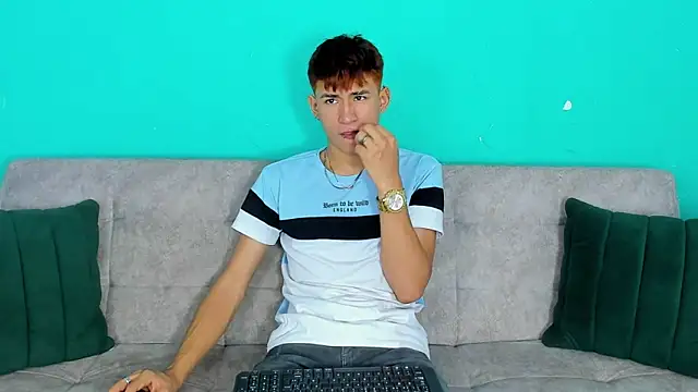 Snapshot of NicolasTorrez chatting on 03-05-26, 07:32 NicolasTorrez online show from 03-05-26, 07:32