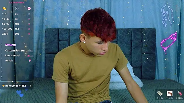 Snapshot of NicolasTorrez chatting on 03-11-26, 08:48 NicolasTorrez online show from 03-11-26, 08:48