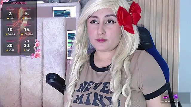 Snapshot of Hazumi_Tsu chatting on 04-09-26, 09:15 Hazumi Tsu online show from 04-09-26, 09:15