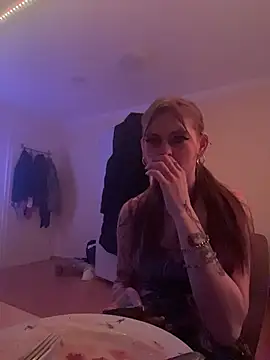 Milli-Kiss online show from 02-11-26, 09:20