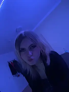 Milli-Kiss online show from 02-16-26, 09:11