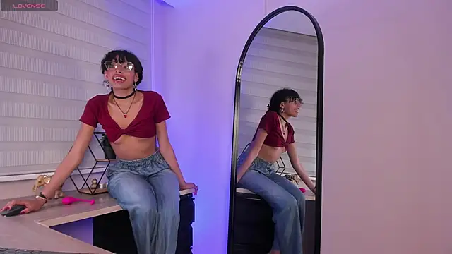 Tamia 25 online show from 03-30-26, 07:37