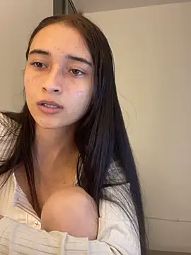 candy deluxe online show from 02-19-26, 01:45