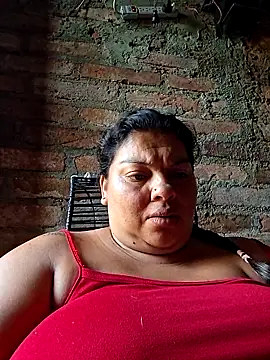 Juli Powl online show from 05-10-26, 01:16