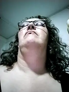  Saraqueen online show from 03-06-26, 12:40