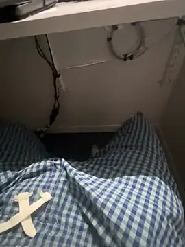 awesomemilkss online show from 03-16-26, 05:55