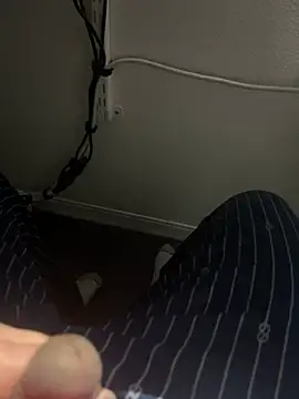 awesomemilkss online show from 04-16-26, 02:34