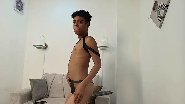 alexx cum18 online show from 06-23-26, 05:33