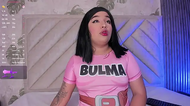 Snapshot of SarahRizof chatting on 03-05-26, 05:03 SarahRizof online show from 03-05-26, 05:03