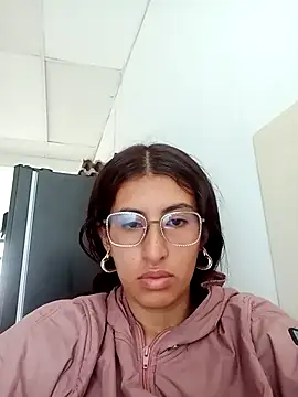 Esperanza  hot online show from 02-14-26, 07:10