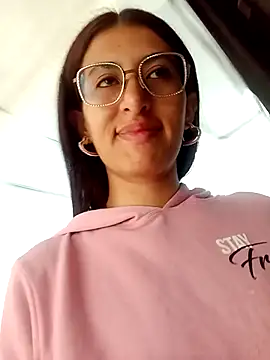 Esperanza  hot online show from 02-27-26, 12:38