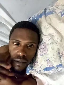 Snapshot of hungrydick35 chatting on 02-19-26, 06:37 hungrydick35 online show from 02-19-26, 06:37