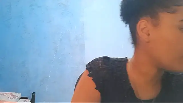 Snapshot of MadelynStamant chatting on 02-14-26, 05:10 MadelynStamant online show from 02-14-26, 05:10