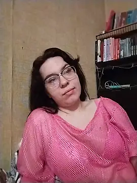 Snapshot of MiraSilvern chatting on 02-19-26, 07:54 MiraSilvern online show from 02-19-26, 07:54