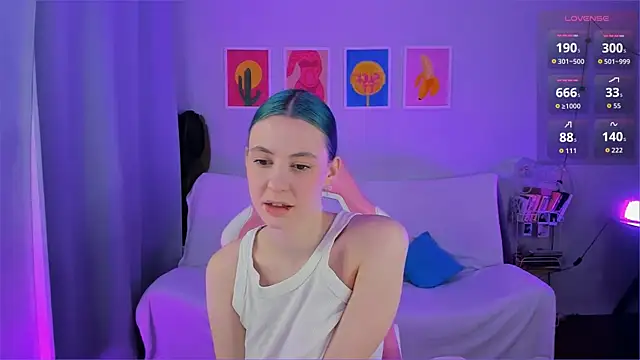 Snapshot of AdeleBabyGirl chatting on 03-04-26, 05:24 AdeleBabyGirl online show from 03-04-26, 05:24