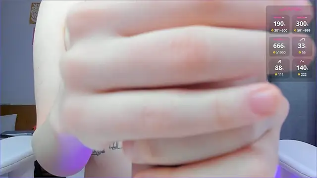 Snapshot of AdeleBabyGirl chatting on 03-27-26, 04:51 AdeleBabyGirl online show from 03-27-26, 04:51