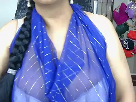 Hot Sonniyaa online show from 05-21-26, 04:47