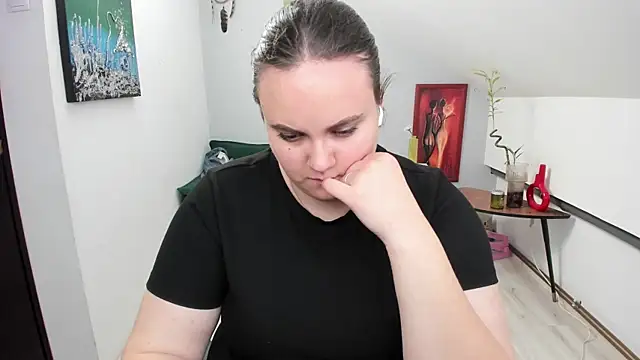 ElviraJoness online show from 03-31-26, 06:41