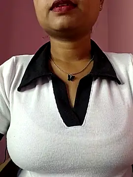 queen liza  online show from 02-13-26, 06:20