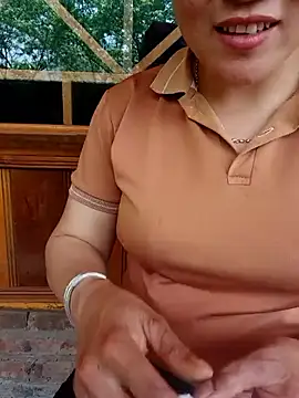 Snapshot of nelina_12345 chatting on 04-21-26, 05:58 nelina 12345 online show from 04-21-26, 05:58
